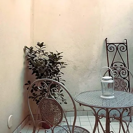 Tambien فندق مبيت وإفطار